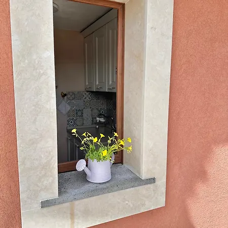 Dom wakacyjny La Casetta Di Lollo Aci SantʼAntonio