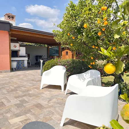 La Casetta Di Lollo Holiday home Aci Sant'Antonio